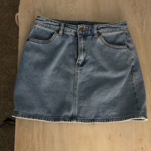 denim skirt